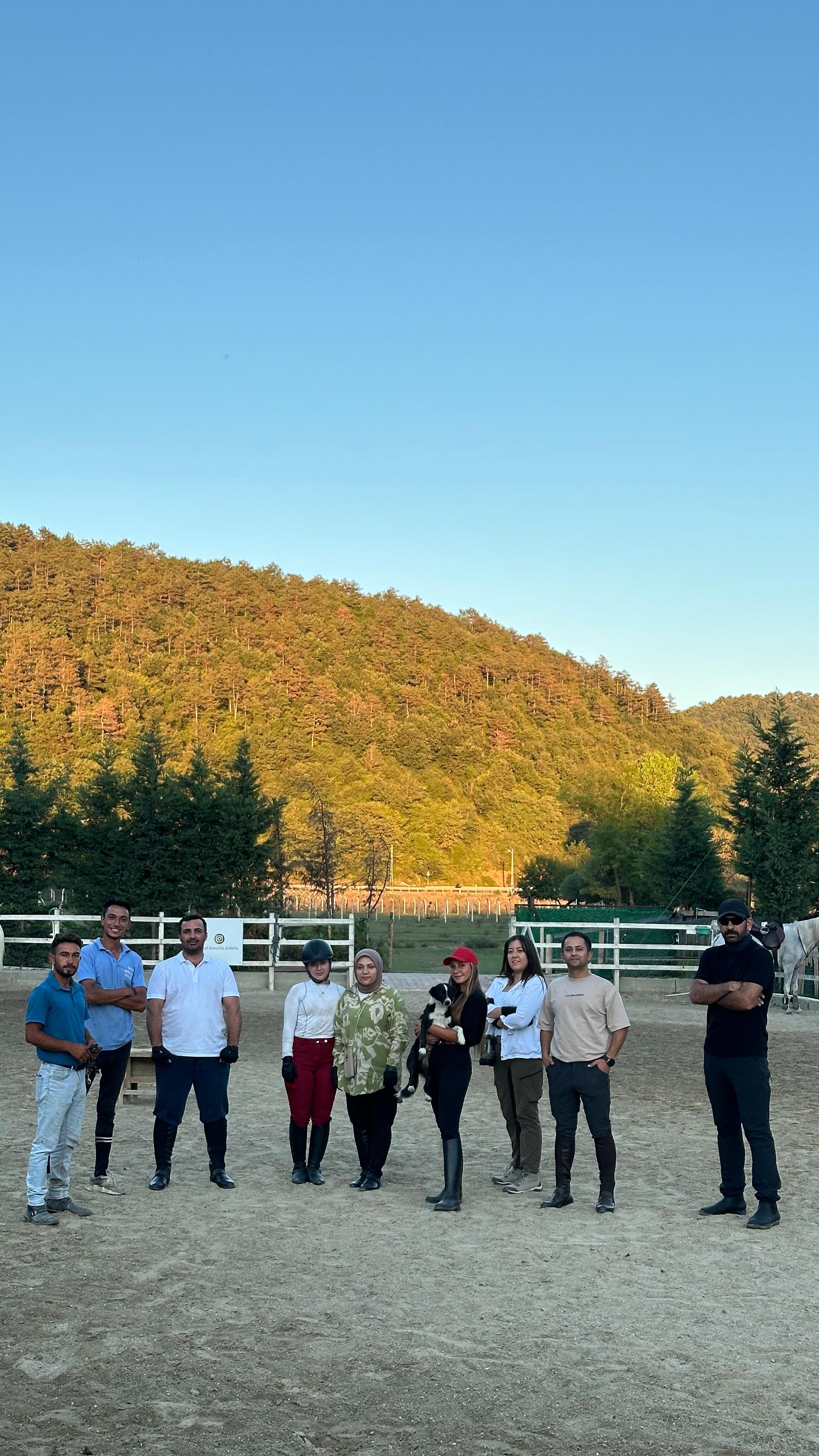 Binicilerimizle beraber harika bir gece safarisinden geriye kalan görüntüler. Teşekkürler ekip🙏🏻♥️🐎

Sizlerde bu organizasyonlara katılmak için takipte kalın📢

“Özel bir etkinlik olduğu için tüm önlemler kulübümüz tarafından alınıp tog kullanmadan gerçekleştirilmiştir “